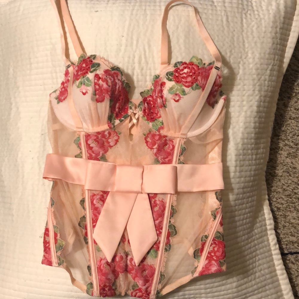 Victoria’s Secret Bustier